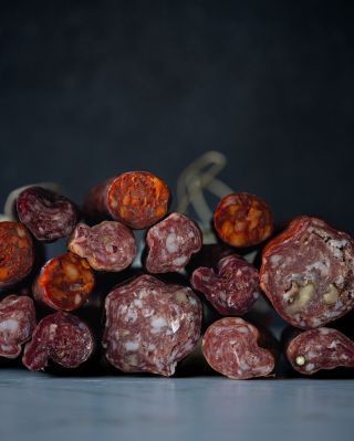 Máme pro vás novinky! Od podzimu najdete v nabídce novou řadu sušených fermentovaných produktů. 🥩 Ideální pochutiny k vínu...